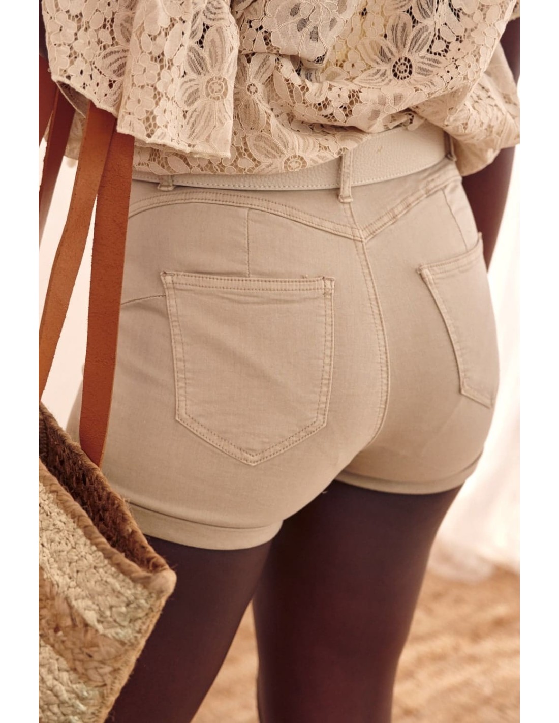 Push up denim shorts, beige 650 - Online store - Boutique